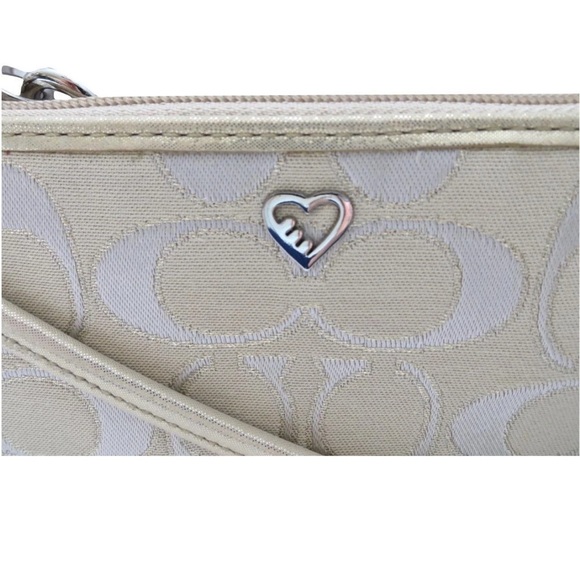 🍍Coach Poppy Heart Khaki Shimmering Gold Signature Wristlet Purse Coach Poppy - Picture 9 of 10